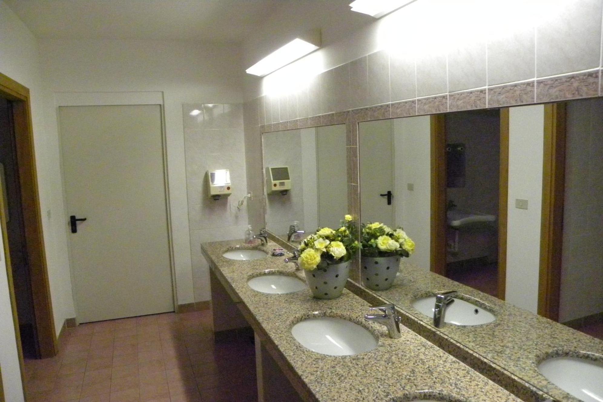Hotel Santa Cruz Lignano Sabbiadoro Bagian luar foto