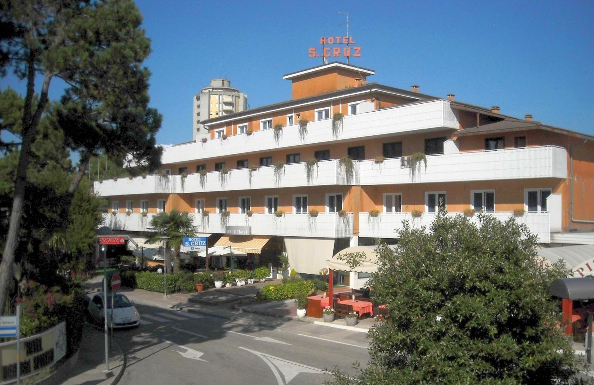 Hotel Santa Cruz Lignano Sabbiadoro Bagian luar foto